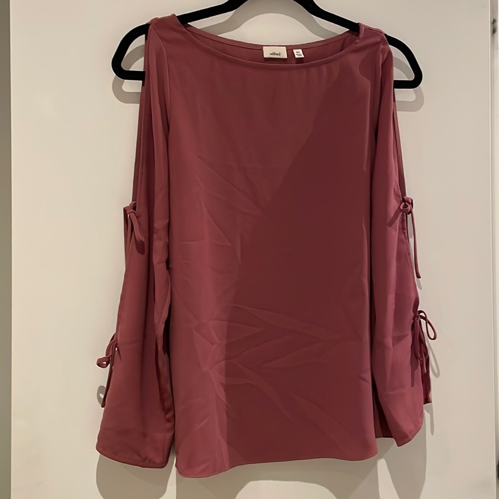 Aritzia Wilfred blouse